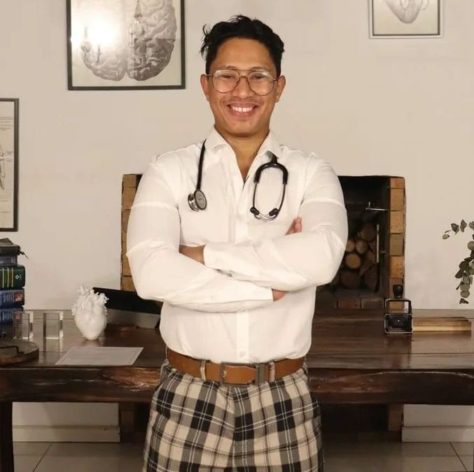 dr Lakey about - Dr Lakey & Associates