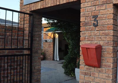 hadley gallery 1 - Dr Lakey & Associates